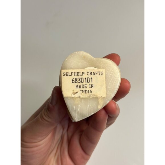 VTG 1980 Soapstone Heart Trinket Box Mother of Pearl Inlay Pietra Dura 2.25" - Picture 5 of 6